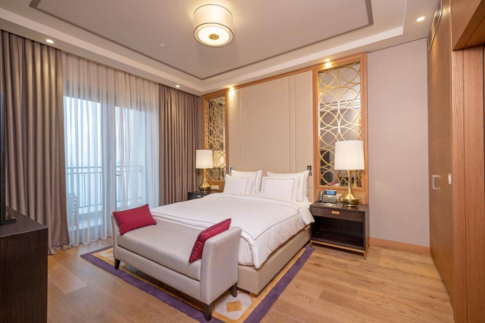 Birun Ada Hotel Бургаз Экстерьер фото